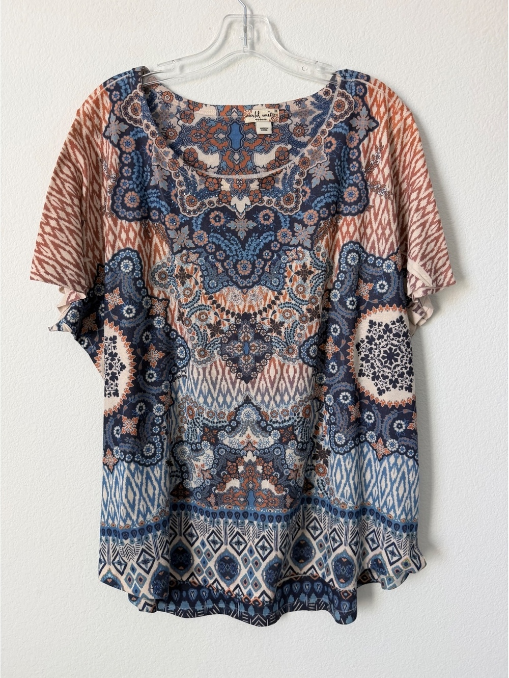 World Unity Short Sleeve V-Neck Paisley Floral Boho T-Shirt Women's Size 3X